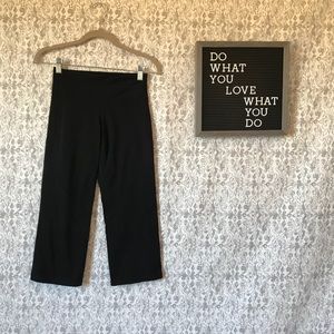 Athleta Black Capri Leggings!